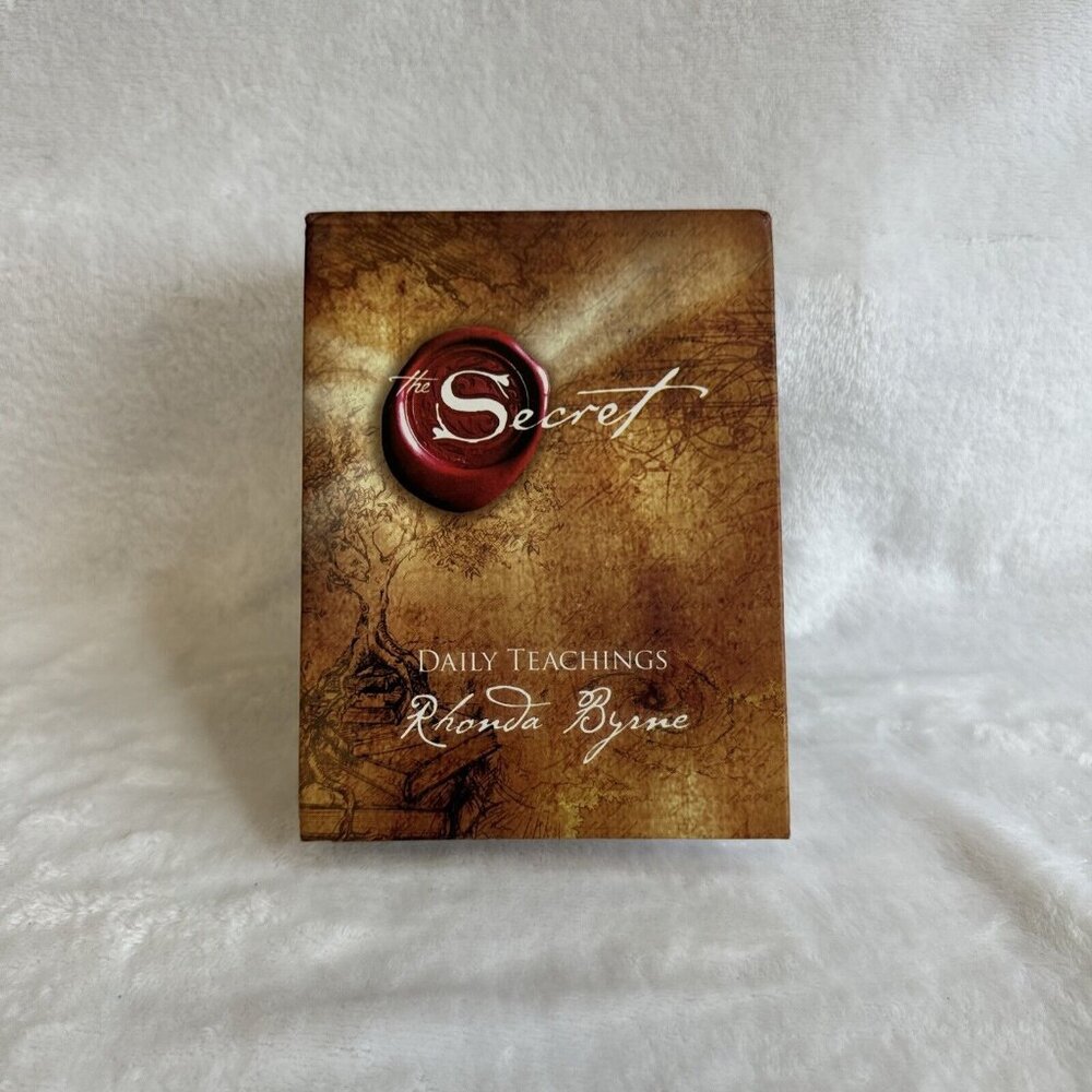 The Secret Daily Teachings [7] [The Secret Library] - With Removable Pages‎